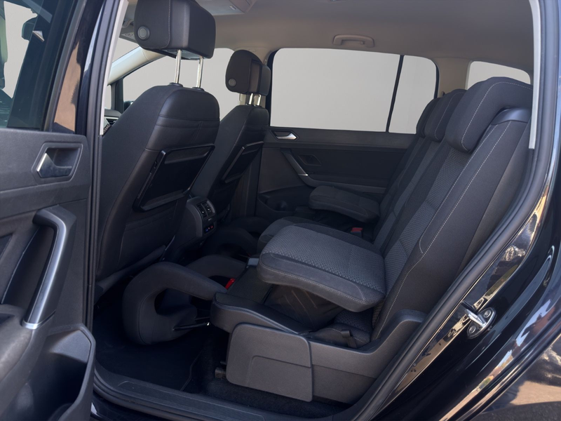 Volkswagen Touran R-Line*7-Sitze*ACC*AHK*Navi* — photo 12