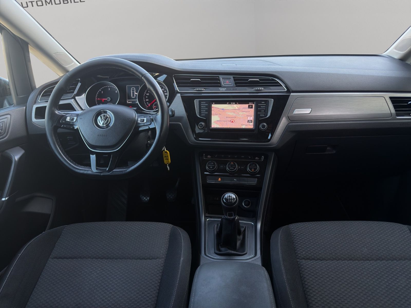 Volkswagen Touran R-Line*7-Sitze*ACC*AHK*Navi* — photo 9