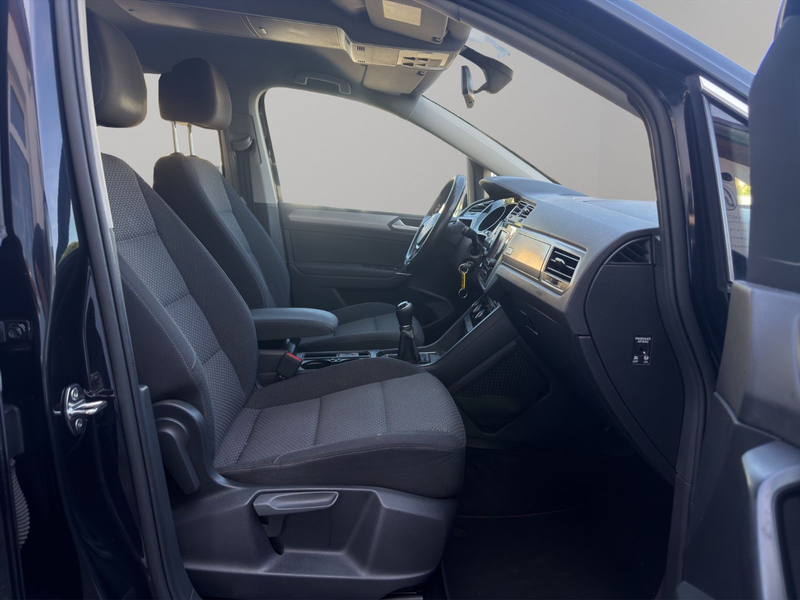 Volkswagen Touran R-Line*7-Sitze*ACC*AHK*Navi* — photo 11