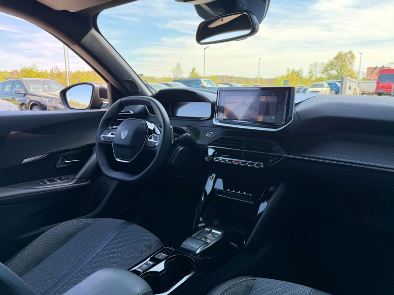 Peugeot 2008 Allure e-THP *360°*17Zoll*LED*SHZ*Navi* — photo 12