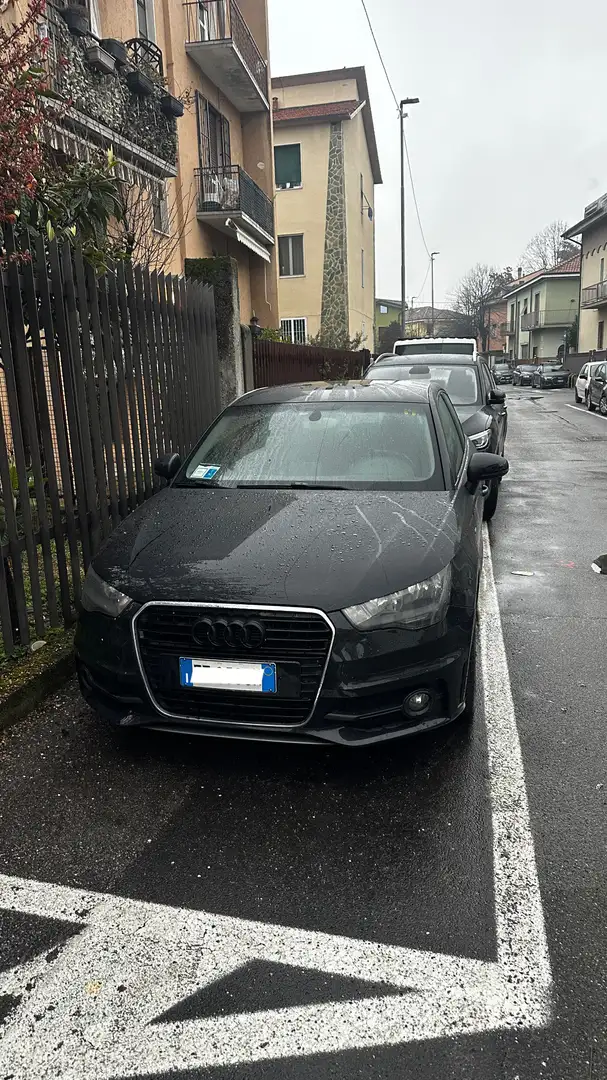 Audi A1 Sportback 1.6 tdi S Line Attraction 90cv - 1