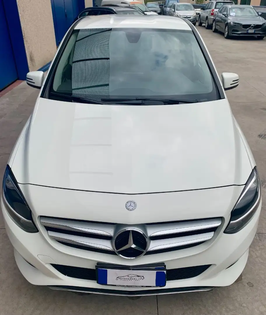 Mercedes-Benz B 200 d Automatic 4Matic Executive gancio traino EURO 6 Bianco - 2