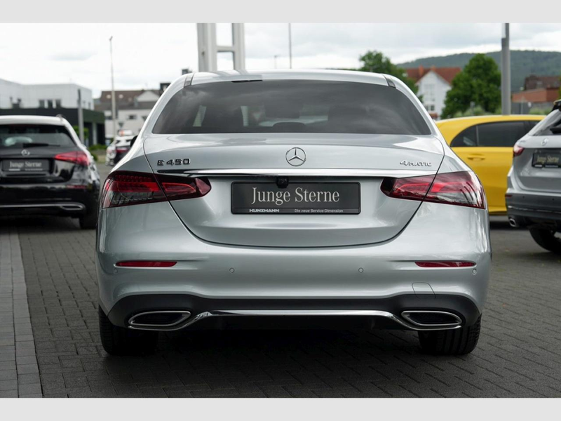 Mercedes-Benz E 450 4M AMG Distronic+ KeylessGo 360° Park — photo 4