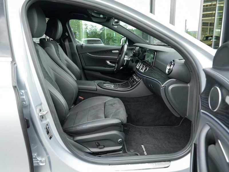 Mercedes-Benz E 450 4M AMG Distronic+ KeylessGo 360° Park — photo 8