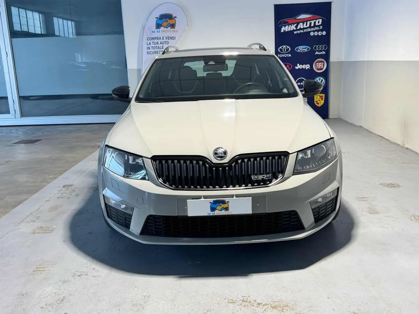 Skoda Octavia 2.0 TDI DSG Wagon RS TETTO APRIBILE Grigio - 1