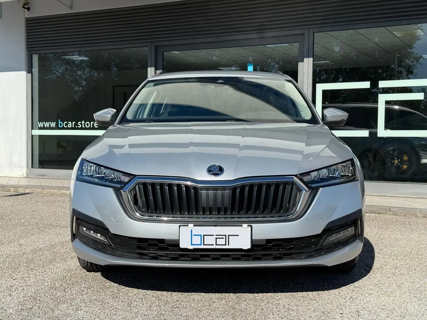 Skoda Octavia Octavia IV 2020 Wagon Wagon 1.0 tsi Ambition Grigio - 1