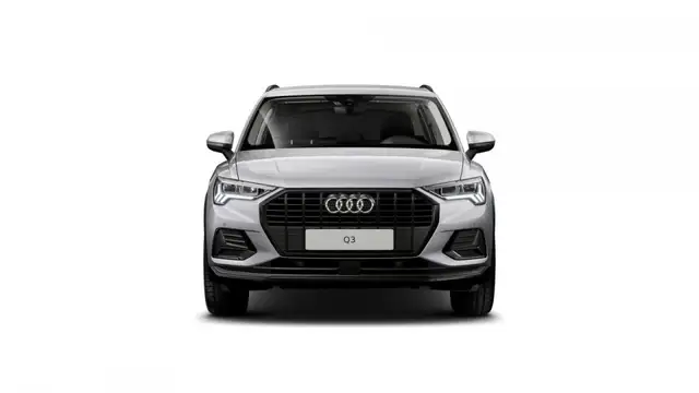 Audi Q3 view 3