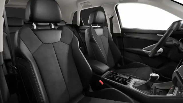 Audi Q3 view 7