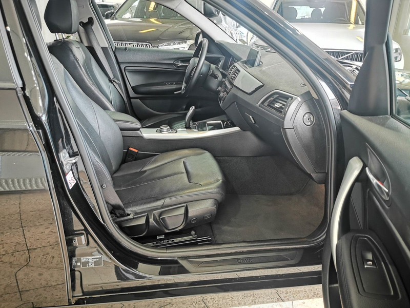 BMW 120 d 5-trg.  LED | SH [12M GARANTIE] — photo 4
