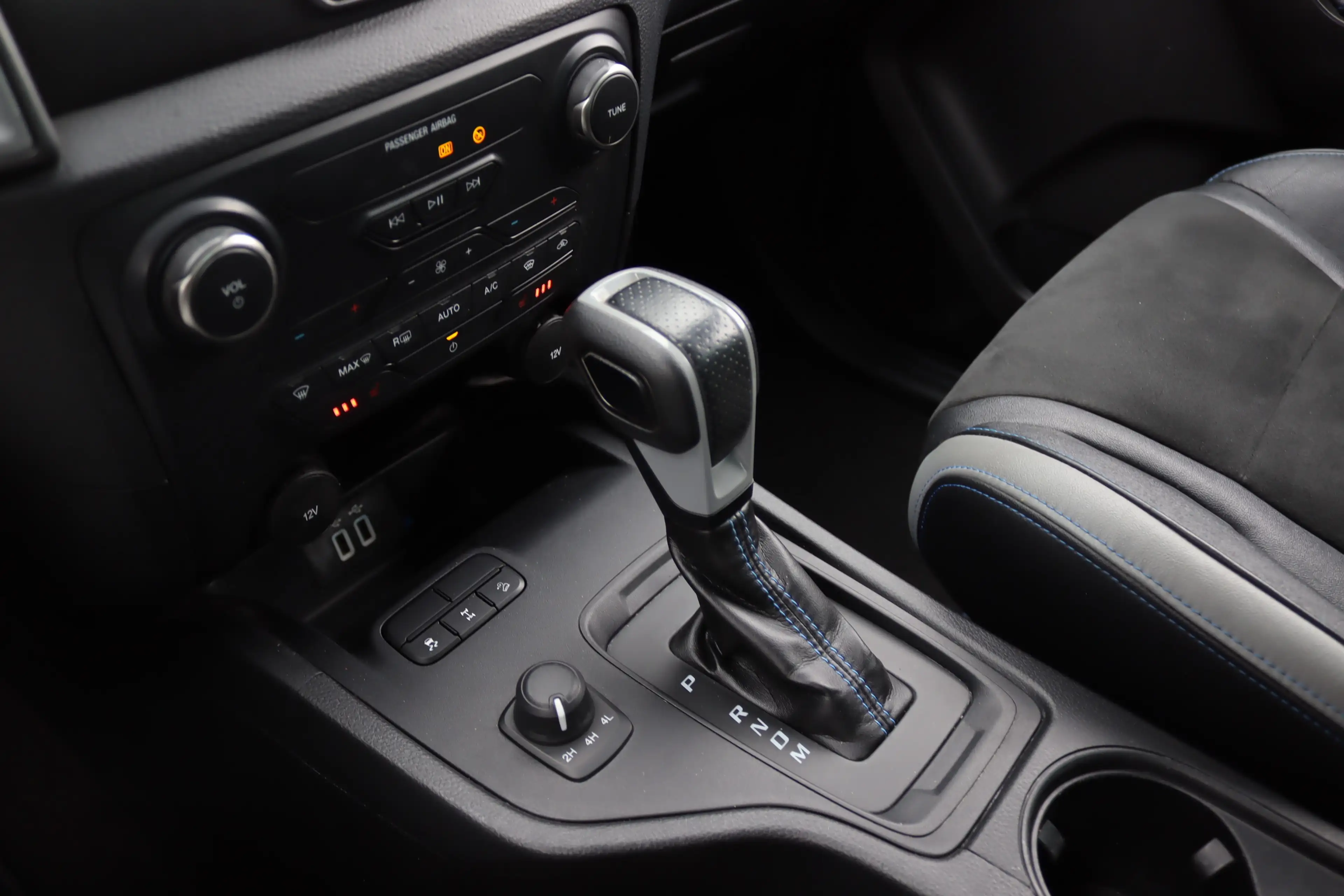 Ford Ranger Raptor 2.0BI-TURBO 212CV 4WD ECOBOOST FULL OPTIONS TVAC — photo 15