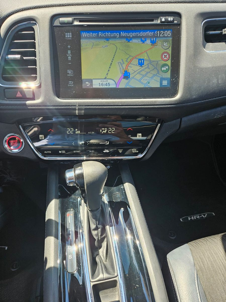 Honda HR-V 1,5 Executive CVT — photo 13