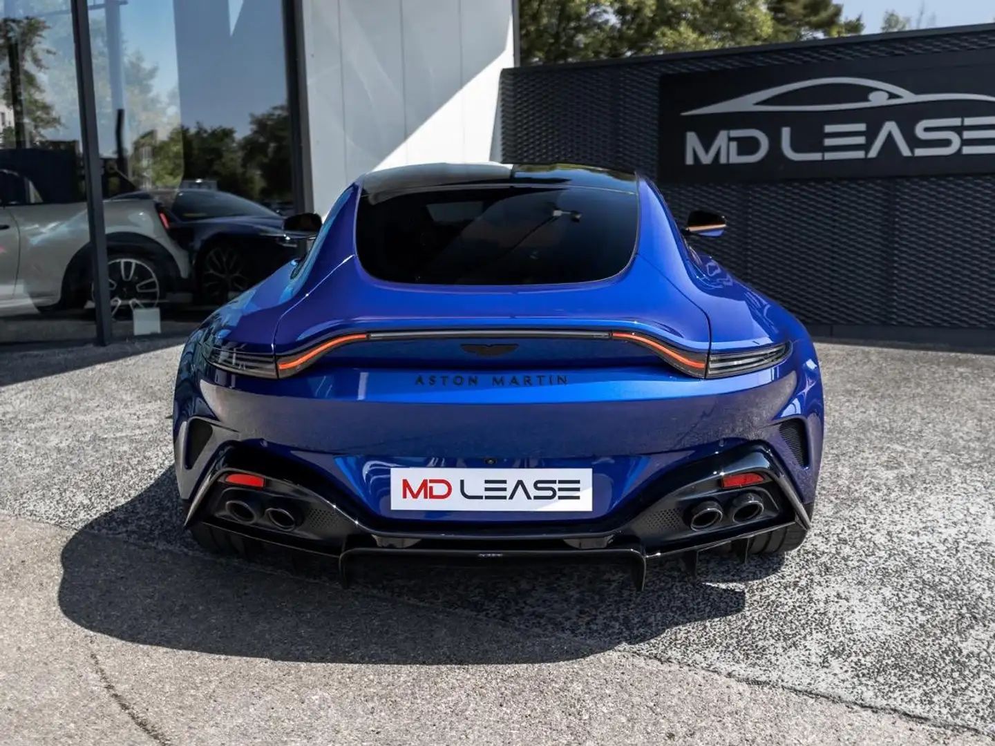 Aston Martin Vantage Vantage Coupé  V8 510 ch BVA8 Blauw - 2