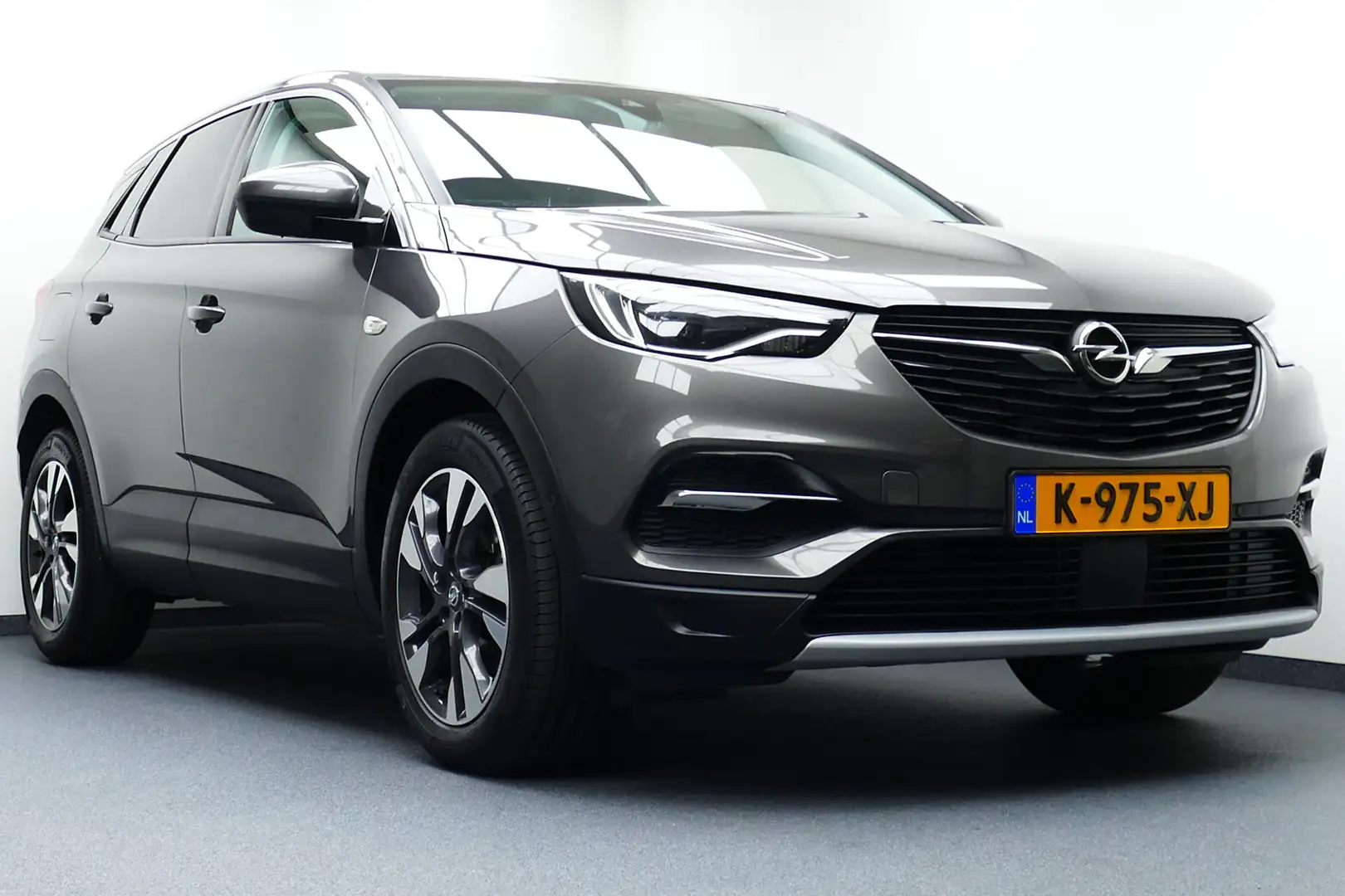 Opel Grandland X 1.2 130pk Turbo Innovation Bj2020. Navi, Camera, C Grigio - 2