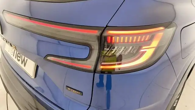 Renault Austral view 9