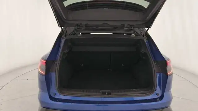 Renault Austral view 14