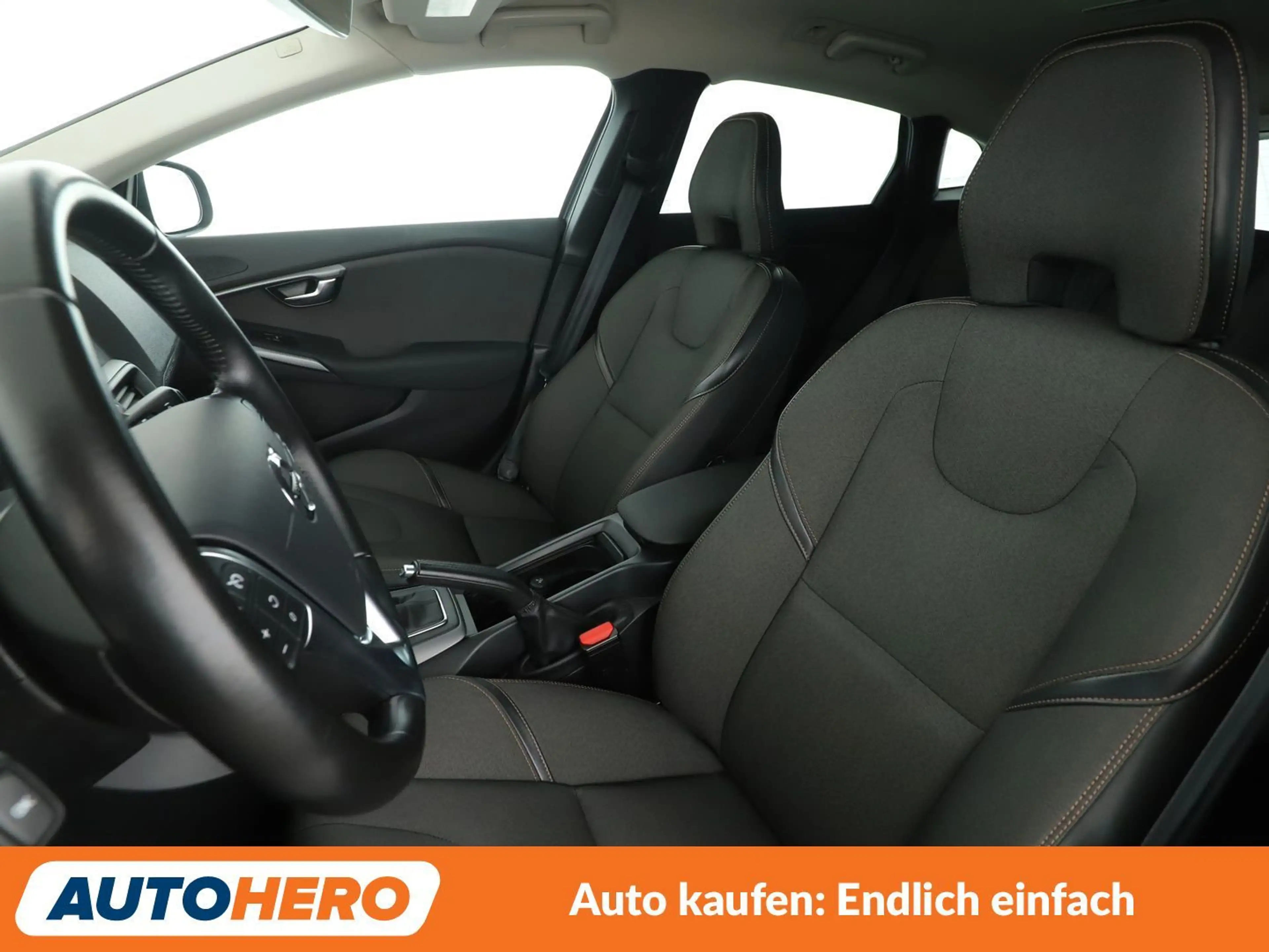 Volvo V40 Cross Country 1.5 Plus Aut.*NAVI*CAM*TEMPO* — photo 10