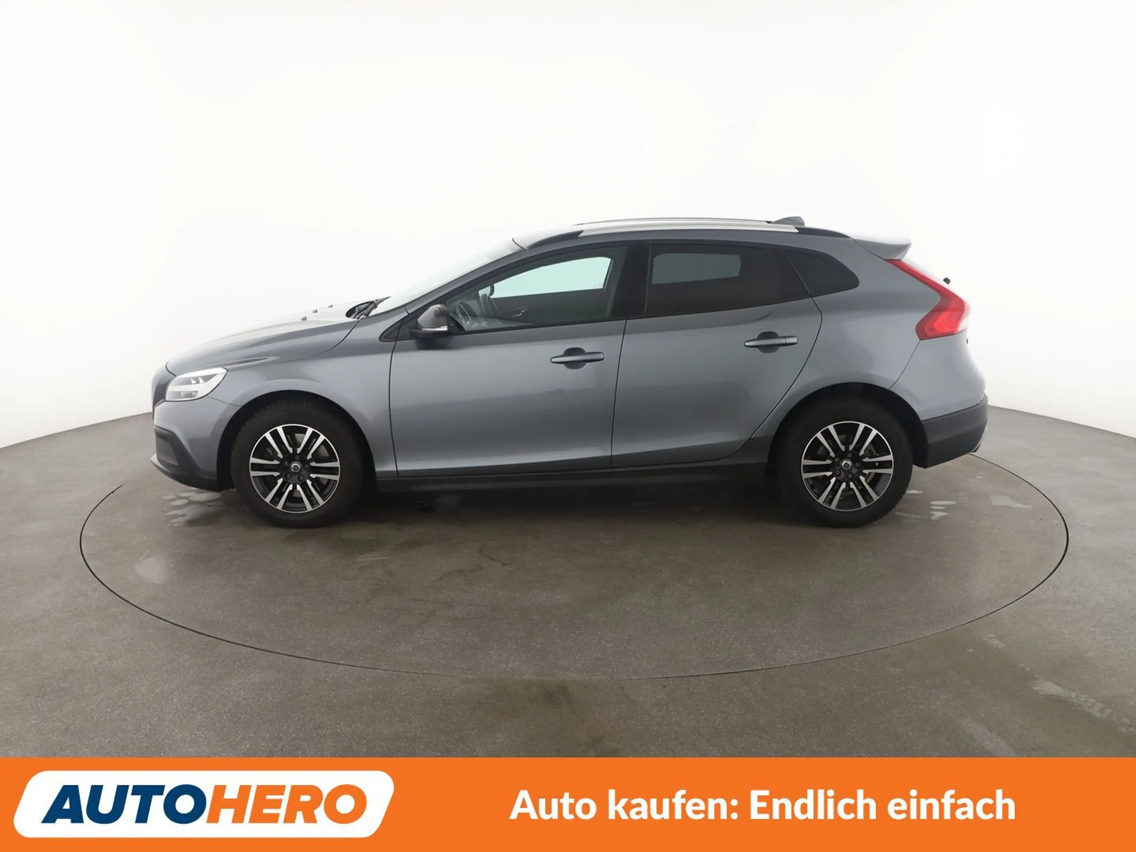 Volvo V40 Cross Country 1.5 Plus Aut.*NAVI*CAM*TEMPO* — photo 3