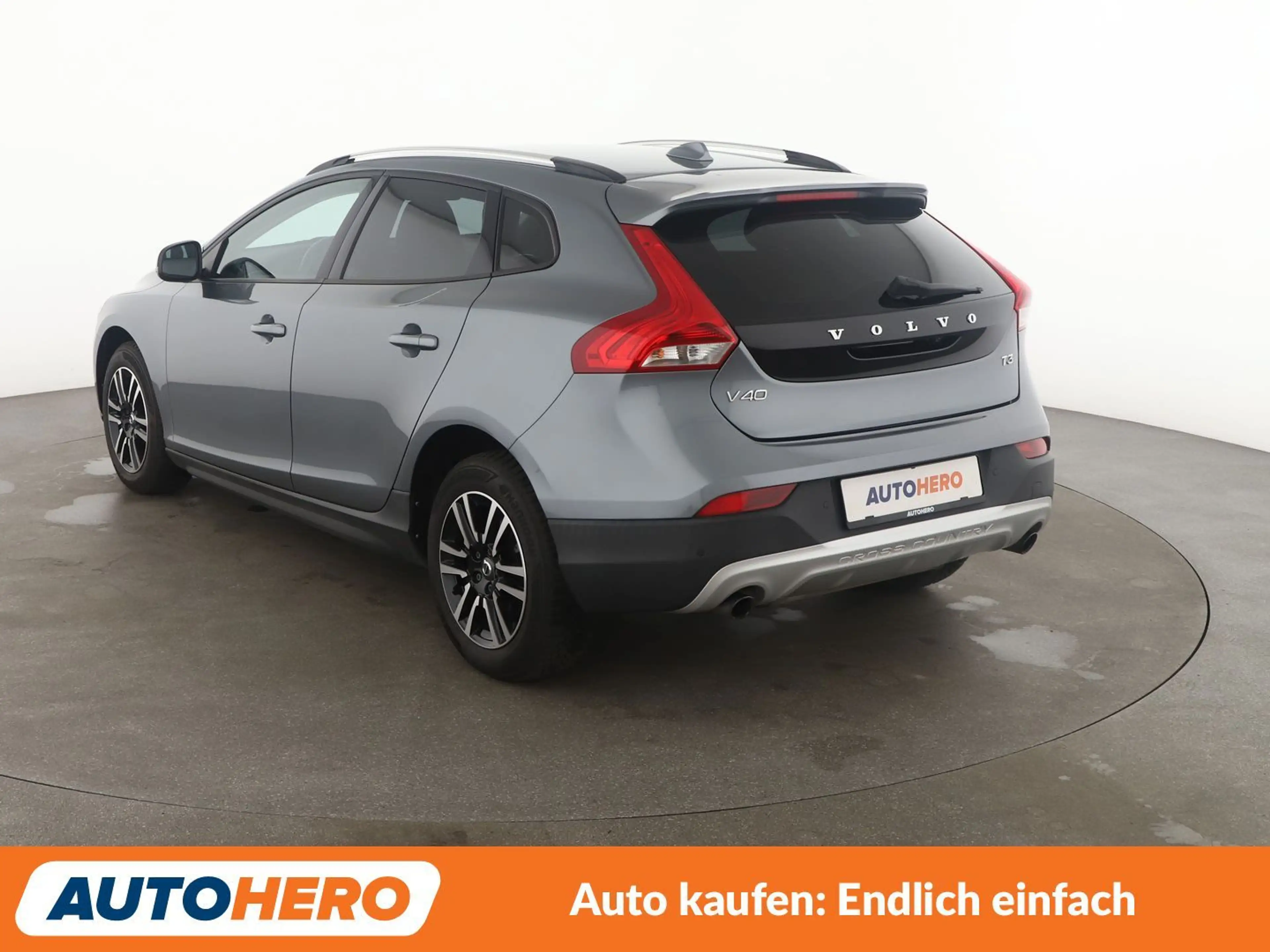 Volvo V40 Cross Country 1.5 Plus Aut.*NAVI*CAM*TEMPO* — photo 4