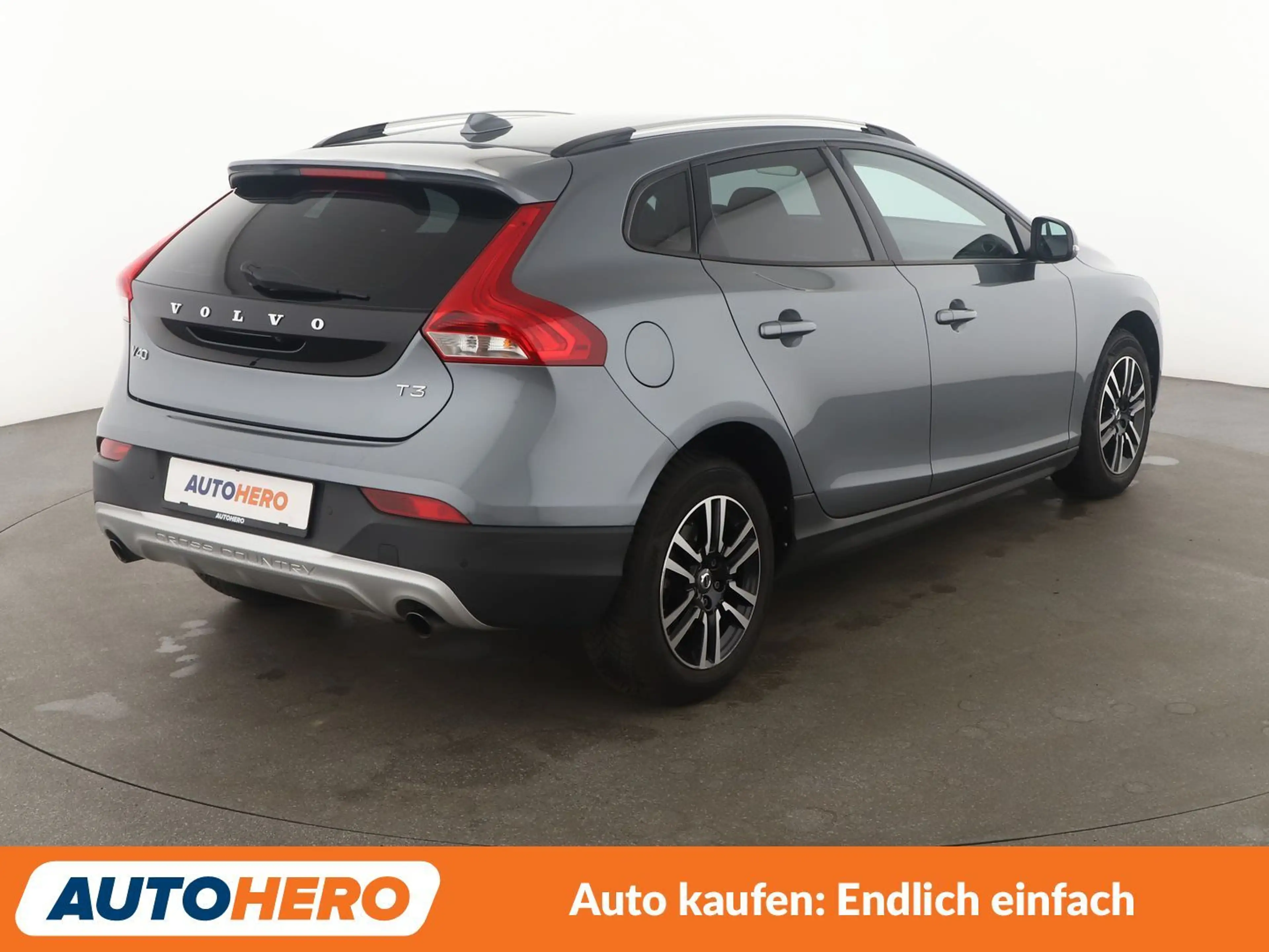 Volvo V40 Cross Country 1.5 Plus Aut.*NAVI*CAM*TEMPO* — photo 6