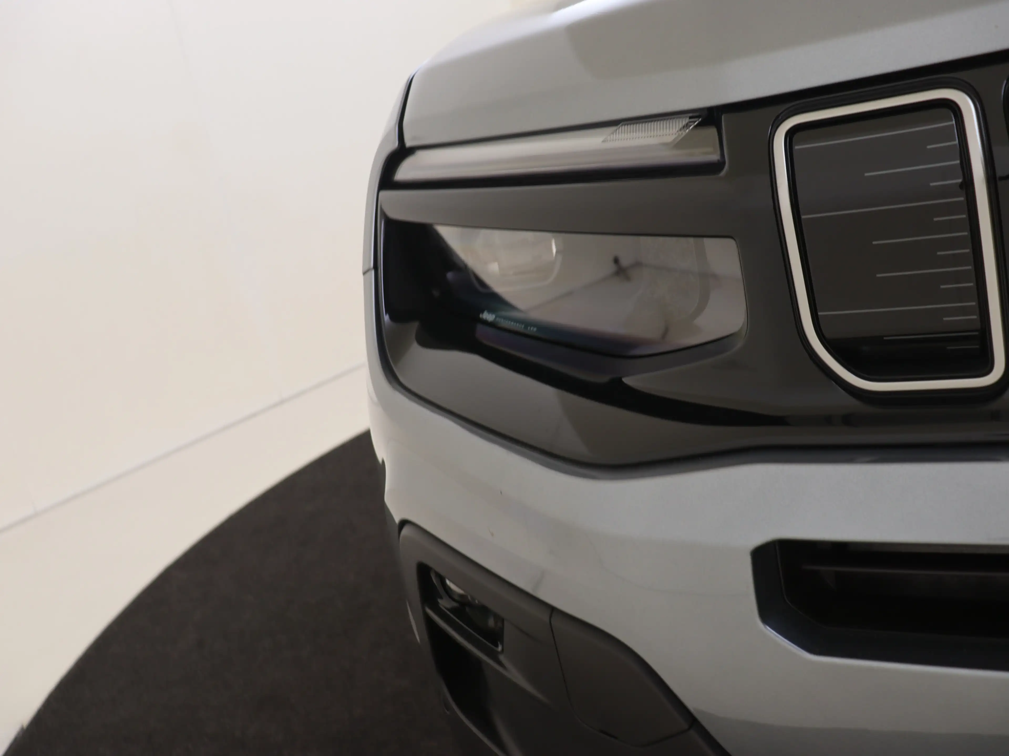 Jeep Avenger Summit 54 kWh LAGE KMSTAND! P4 — photo 13