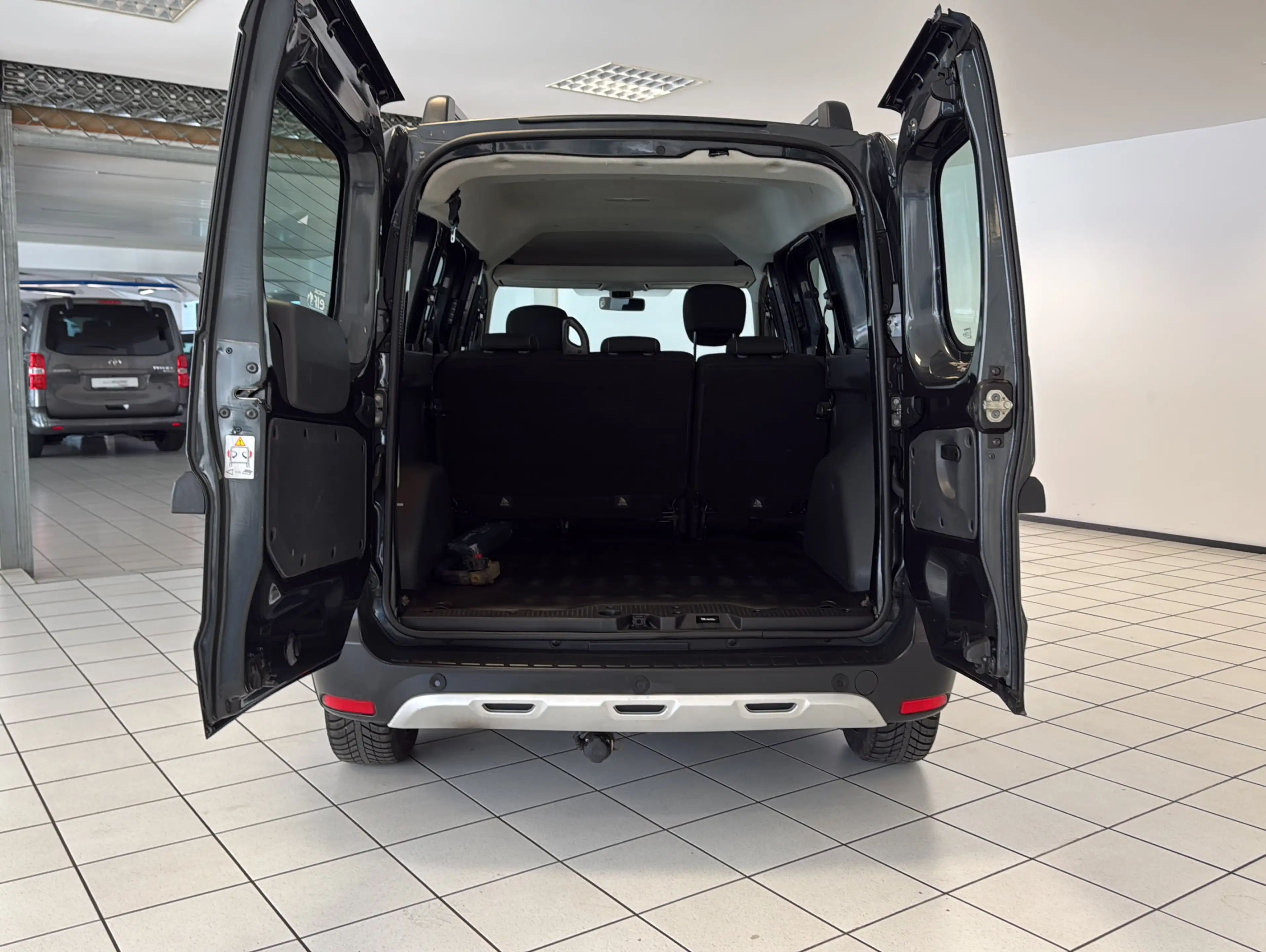 Dacia Dokker 1.2 Stepway Celebration|Klima|Navi|Kamera — photo 13