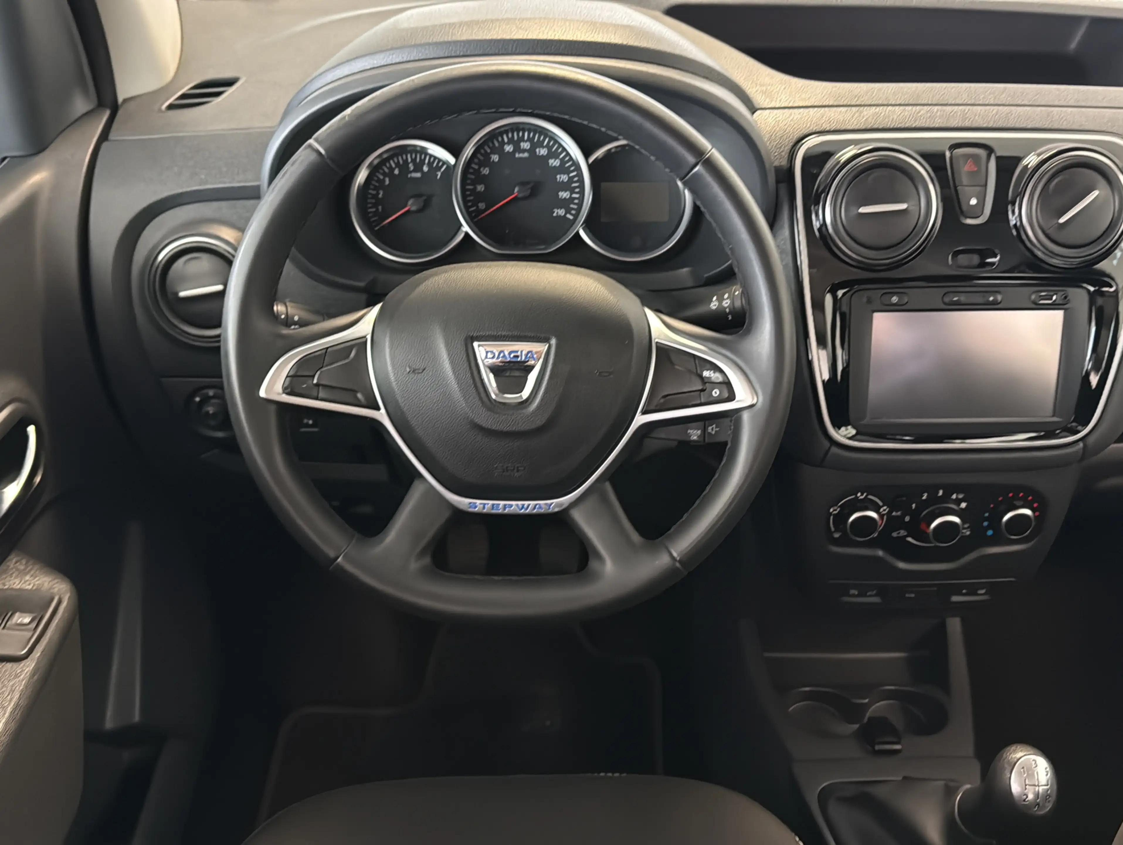 Dacia Dokker 1.2 Stepway Celebration|Klima|Navi|Kamera — photo 10