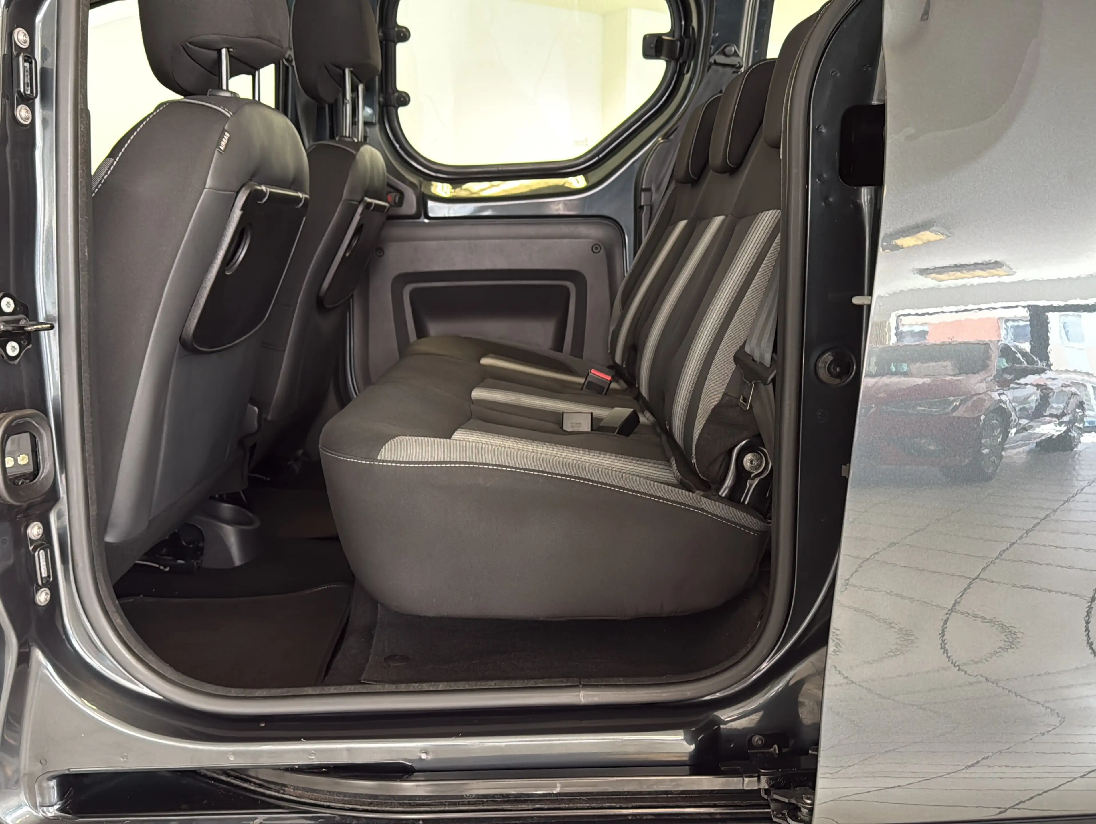 Dacia Dokker 1.2 Stepway Celebration|Klima|Navi|Kamera — photo 12