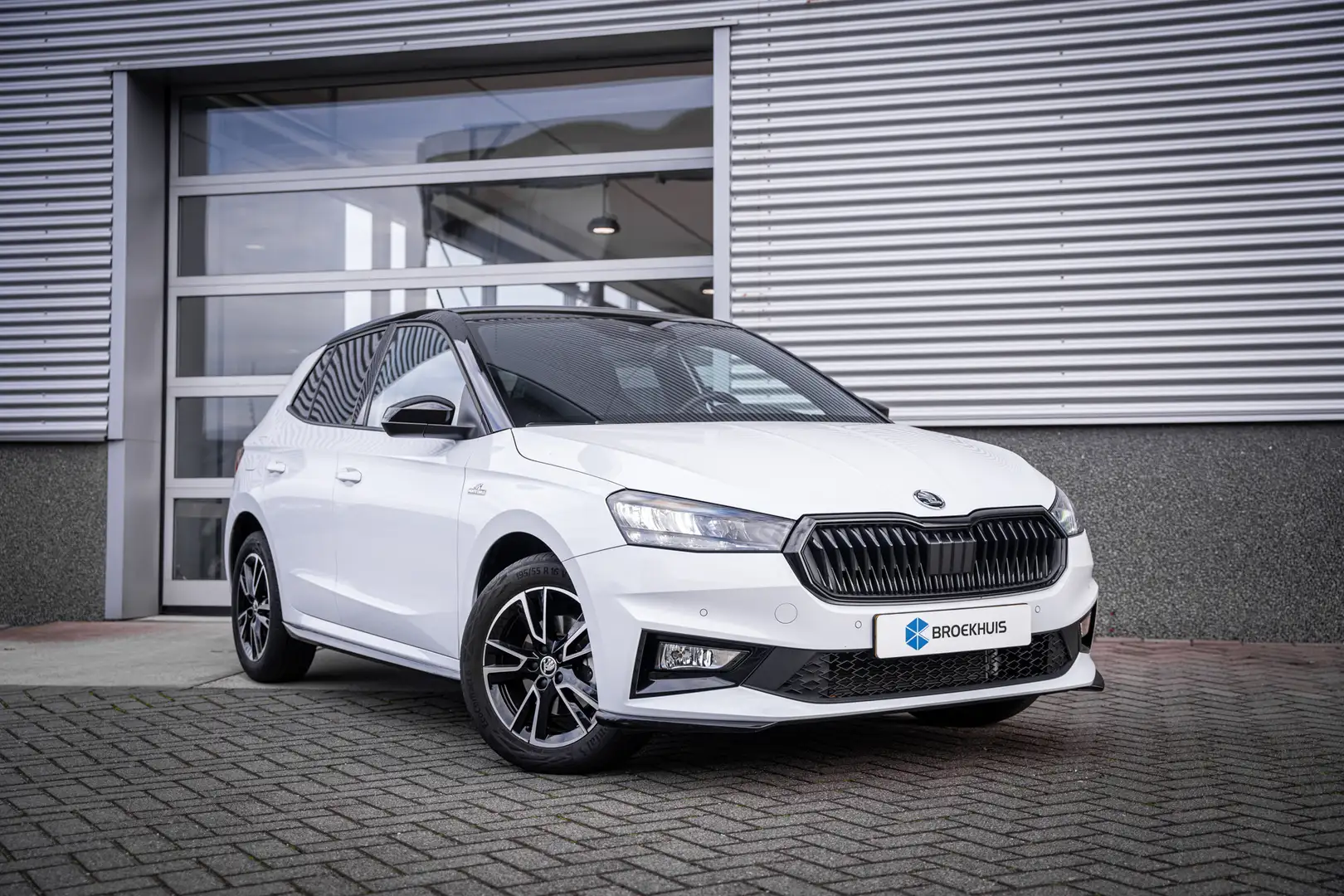 Skoda Fabia 1.0 TSI Monte Carlo | Achteruitrijcamera | Afwijke Weiß - 2