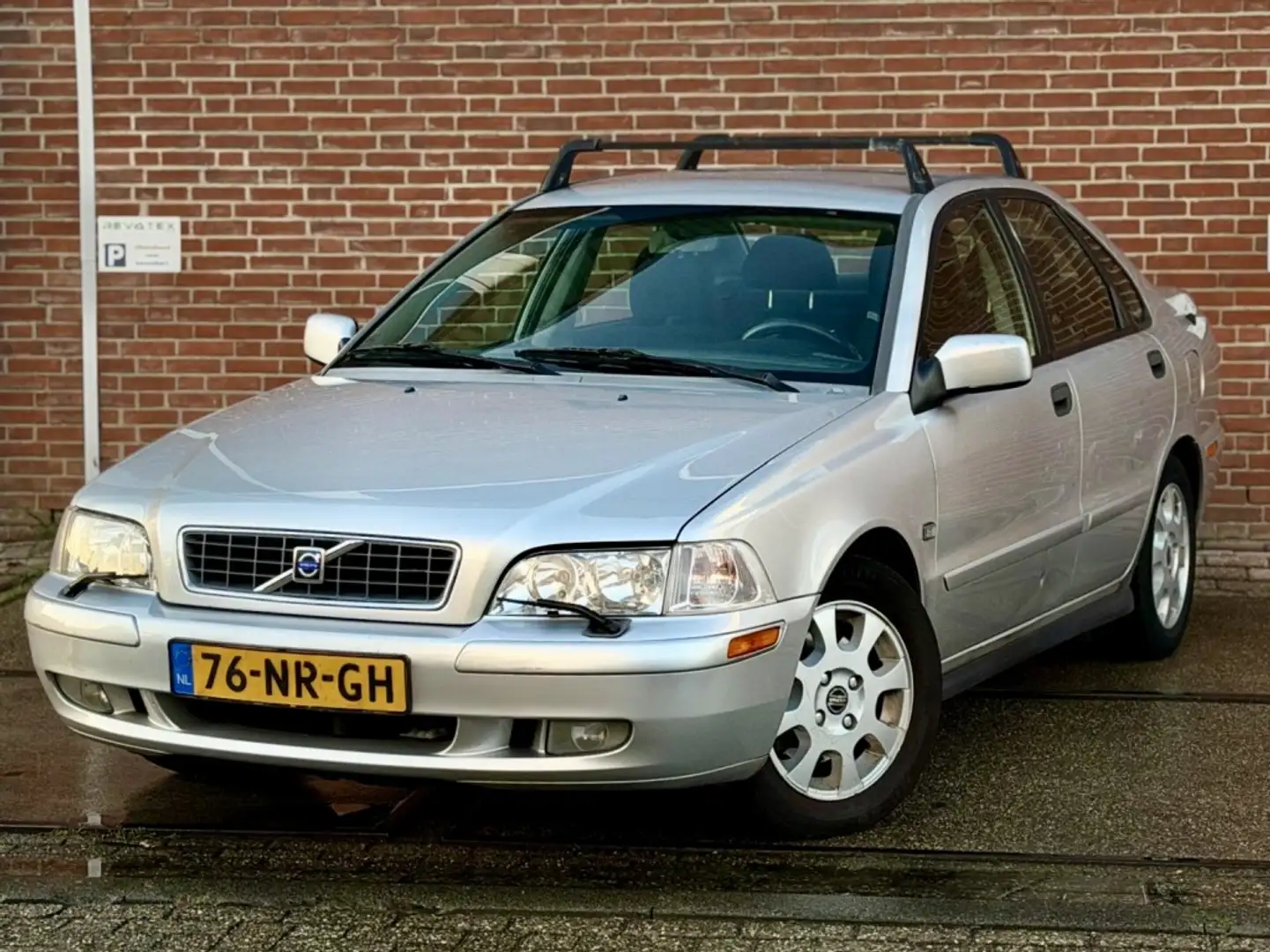 Volvo S40 2.0 Europa |Automaat |LPG-G3 |Airco | Gris - 1