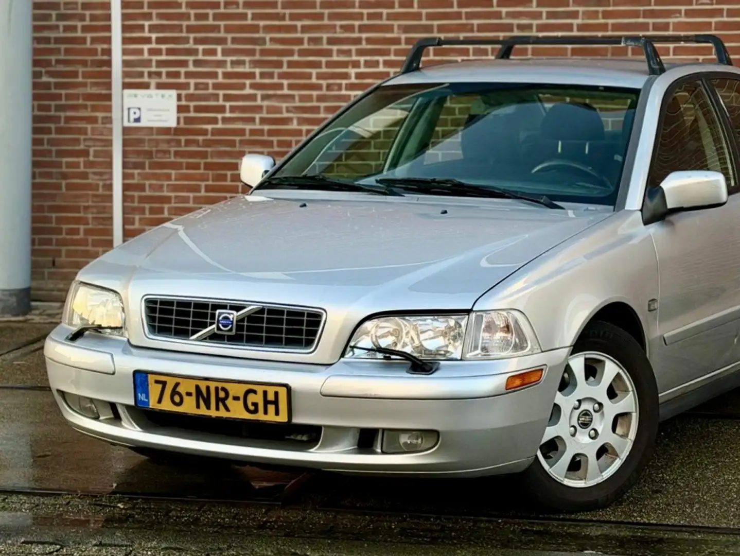 Volvo S40 2.0 Europa |Automaat |LPG-G3 |Airco | Gris - 2