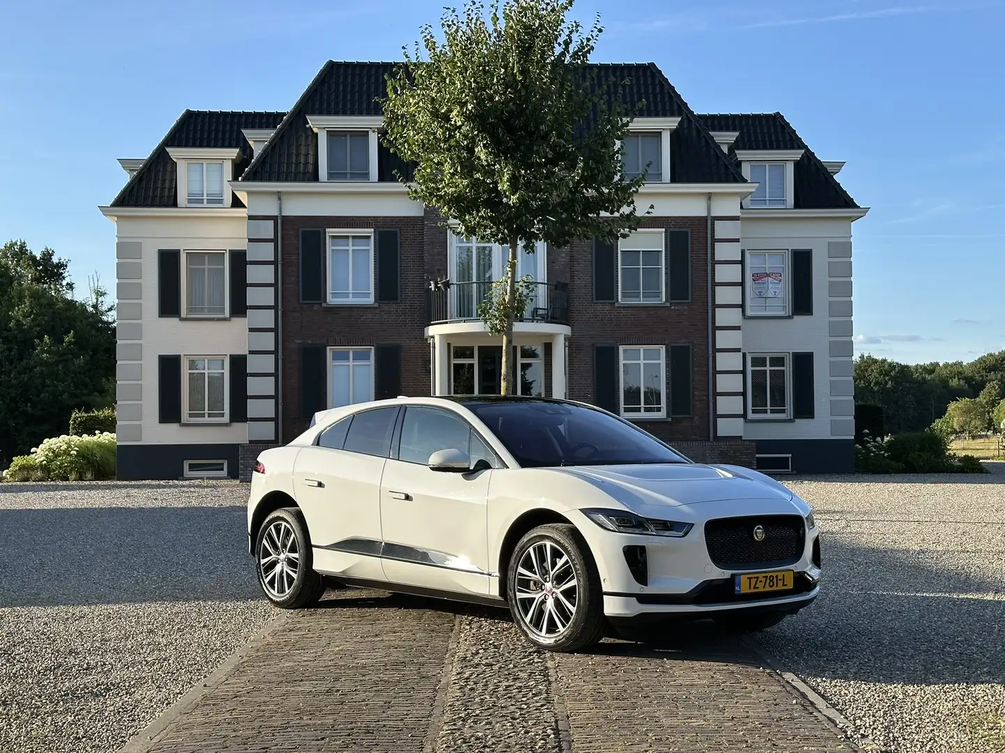 Jaguar I-Pace EV400 SE 90 kWh AWD Full Options Wit - 1