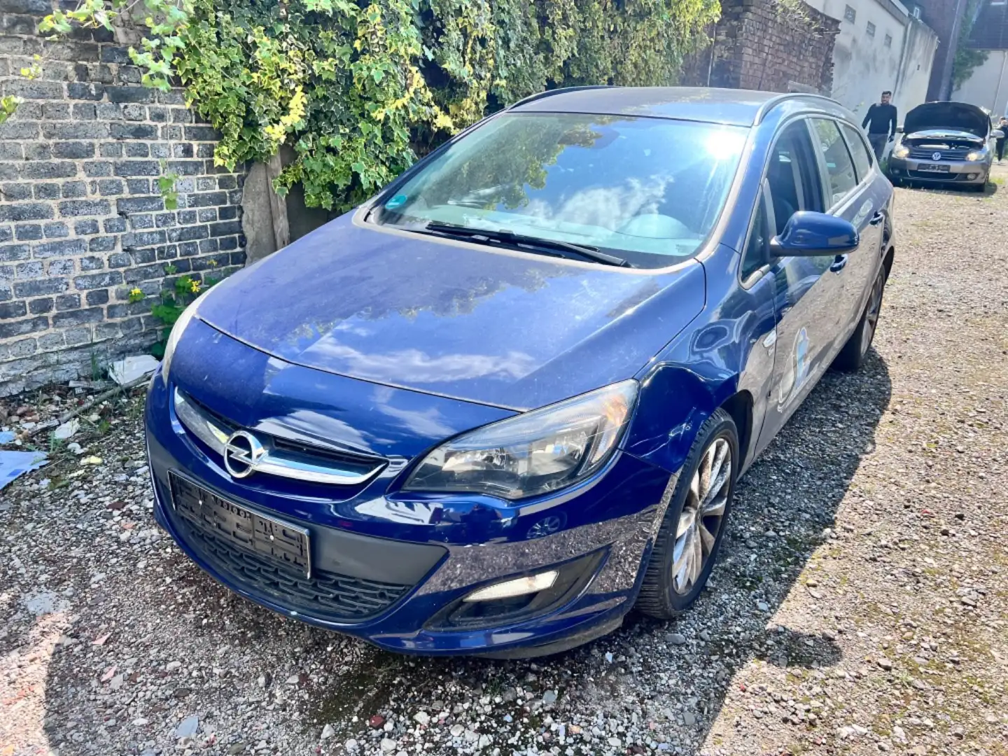 Opel Astra J Sports Tourer 150 Jahre Opel Azul - 1