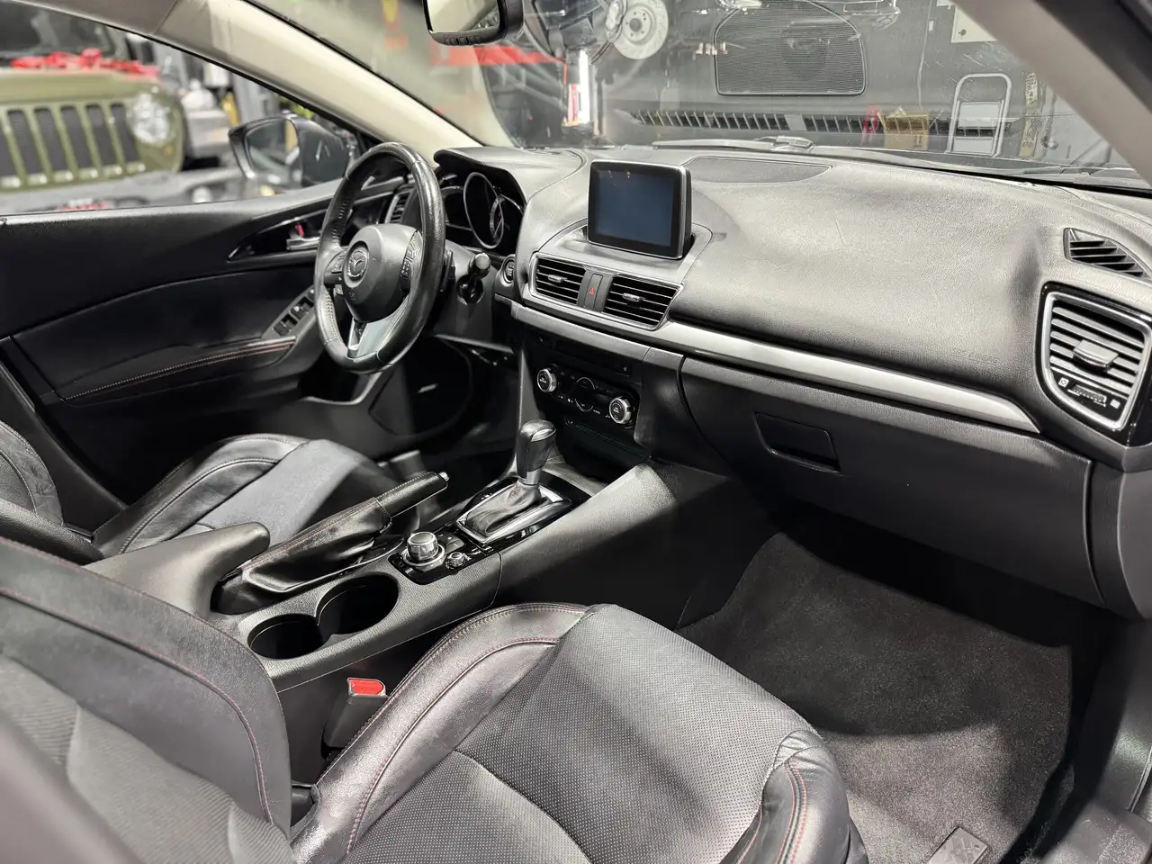 Mazda 3 photo Mazda 3
