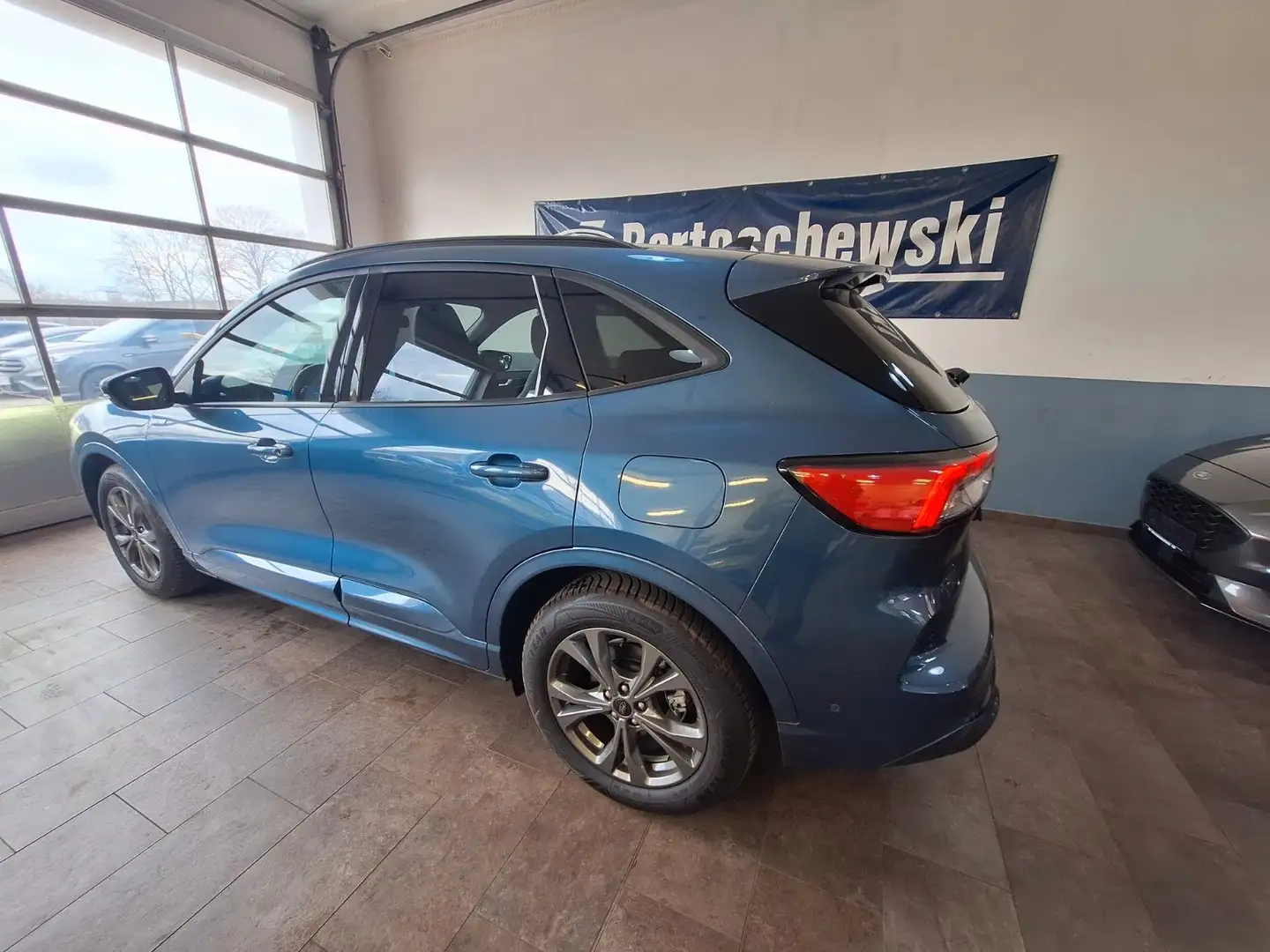 Ford Kuga ST-Line X Bleu - 2