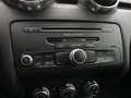 Audi A1 1.6 TDI ATTRACTION*KLIMA*SERVO*AUDIO*SHZ*PDC Schwarz - thumbnail 14