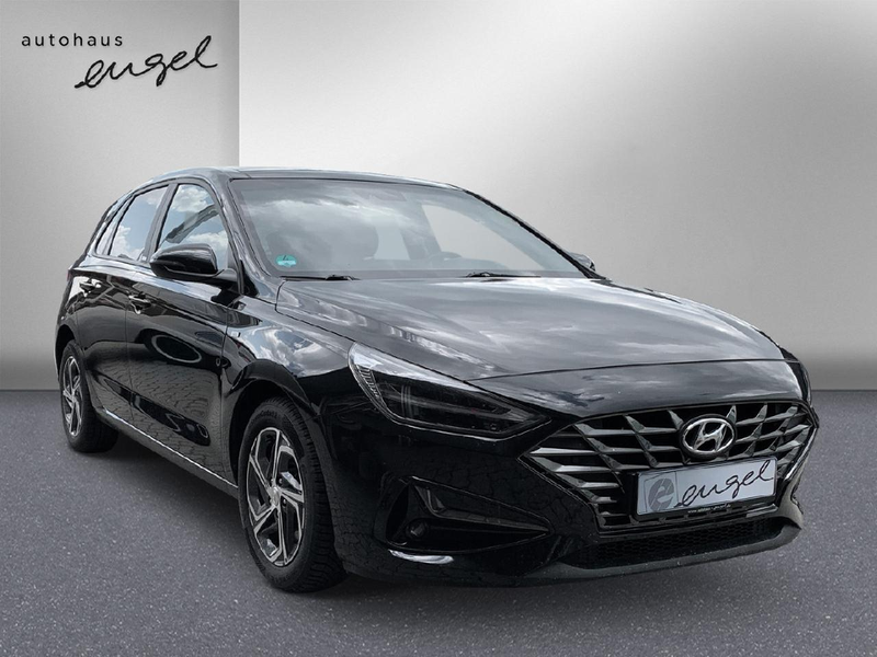 Hyundai i30 Intro Edition Mild-Hybr,KLIMA,NAVI,LED,SH,CARPLAY, — photo 4