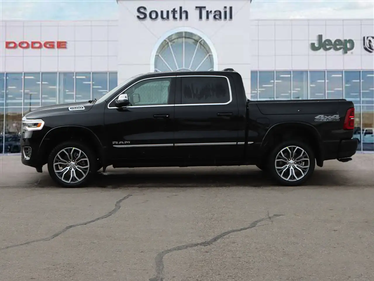 RAM 1500 снимка RAM 1500