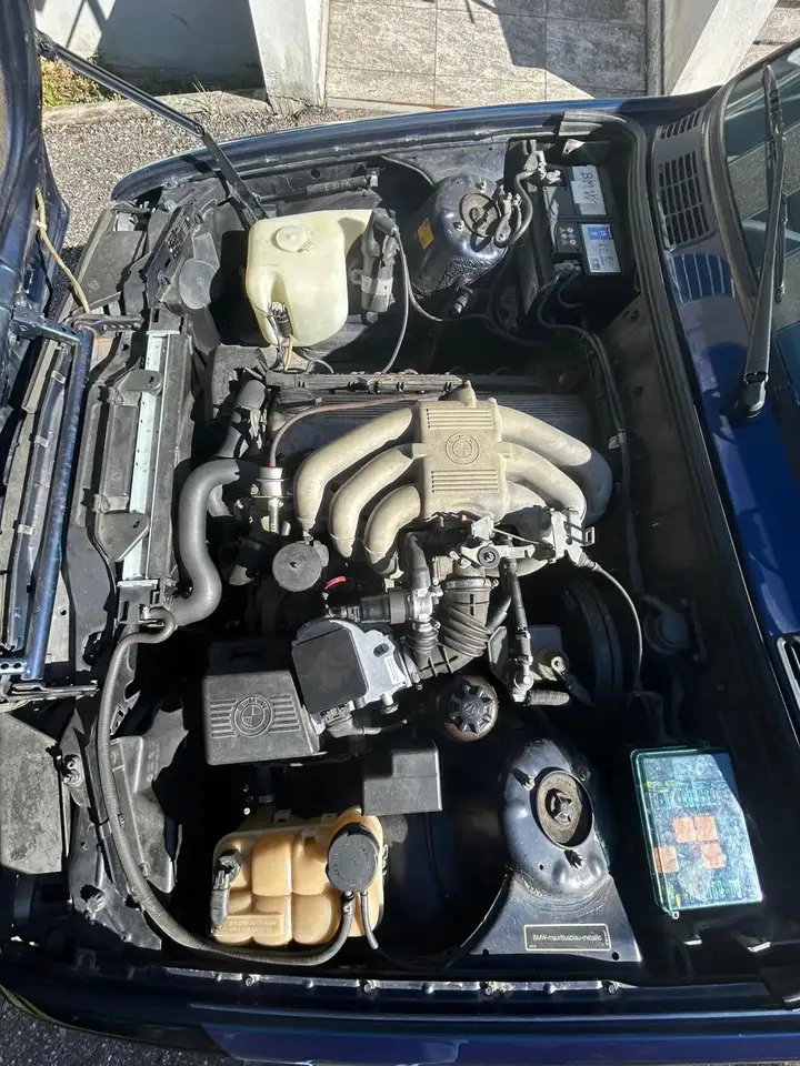 BMW 320i Cabrio L ASI e CRS, foto 9