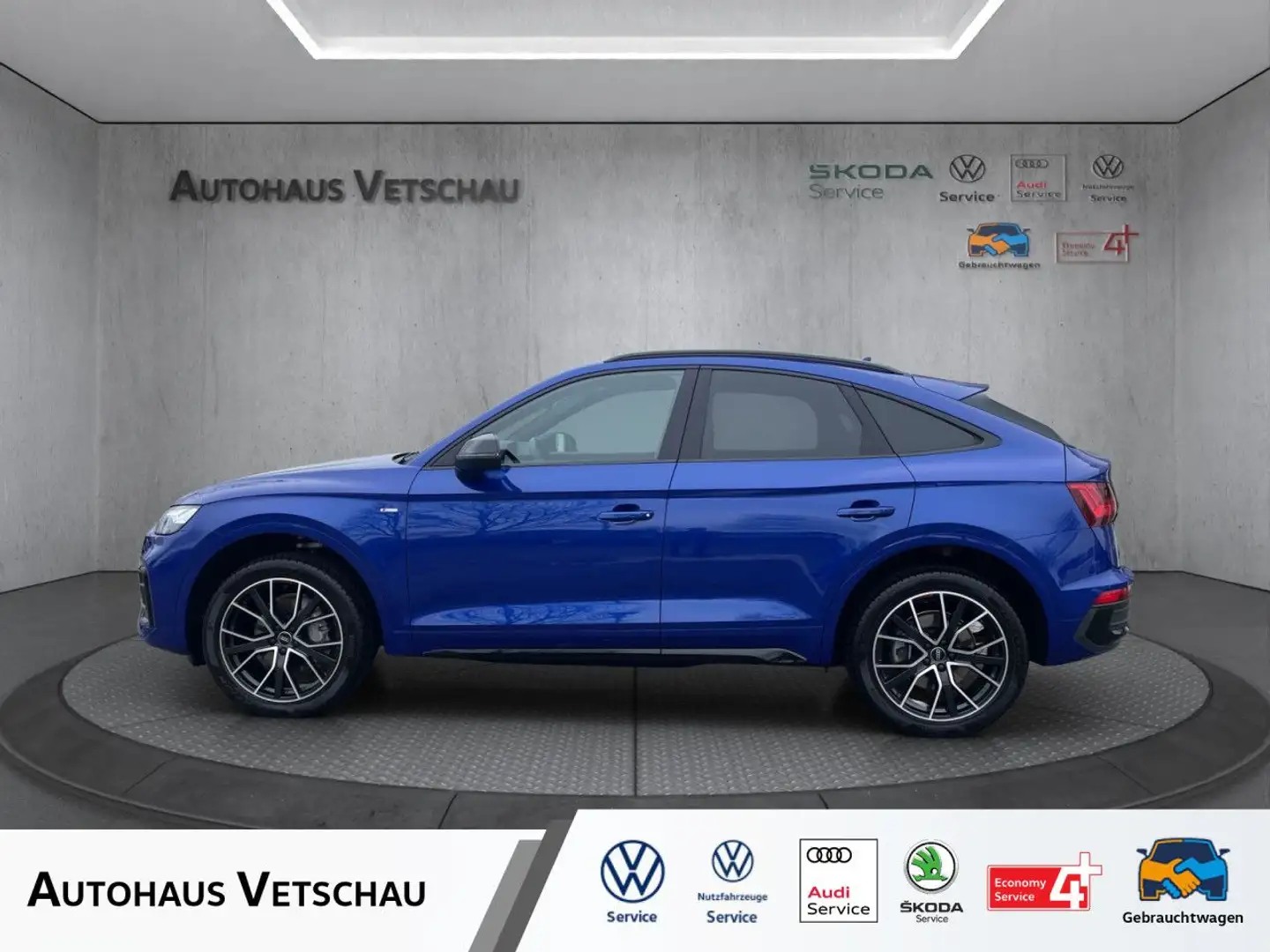 Audi Q5 Sportback 45 TFSI qu S-line Bluetooth Navi LED Blau - 1