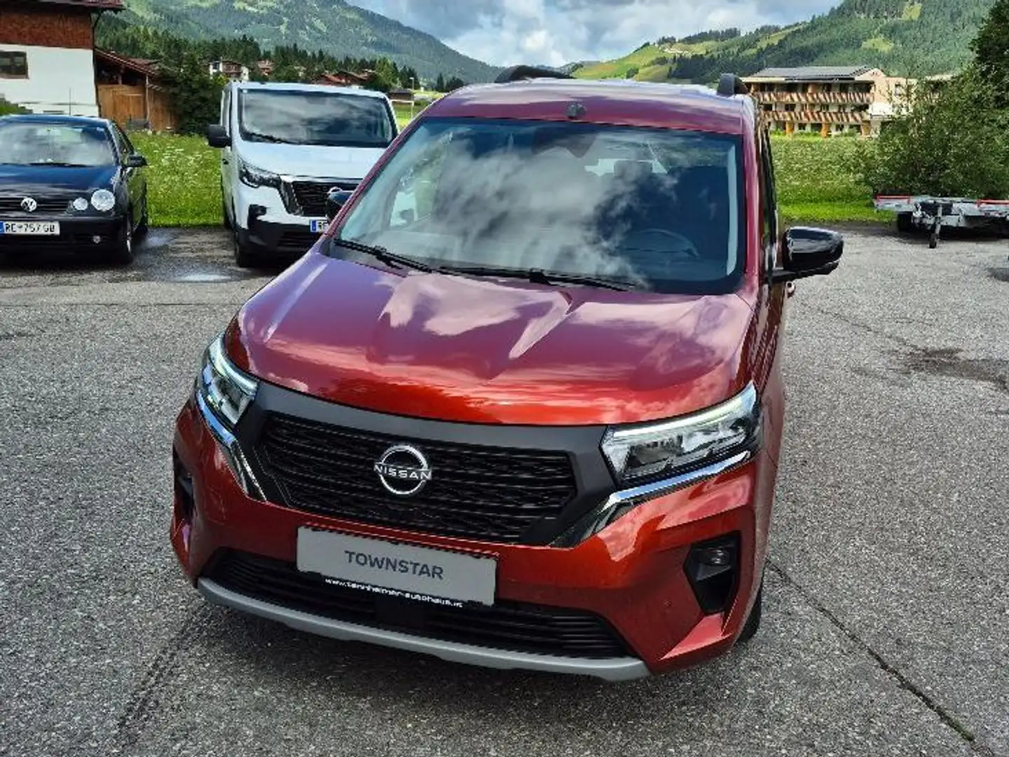 Nissan Townstar L2 DIG-T 130 Tekna Evalia 5-Sitzer Rouge - 2