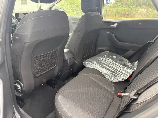 Ford Puma view 10