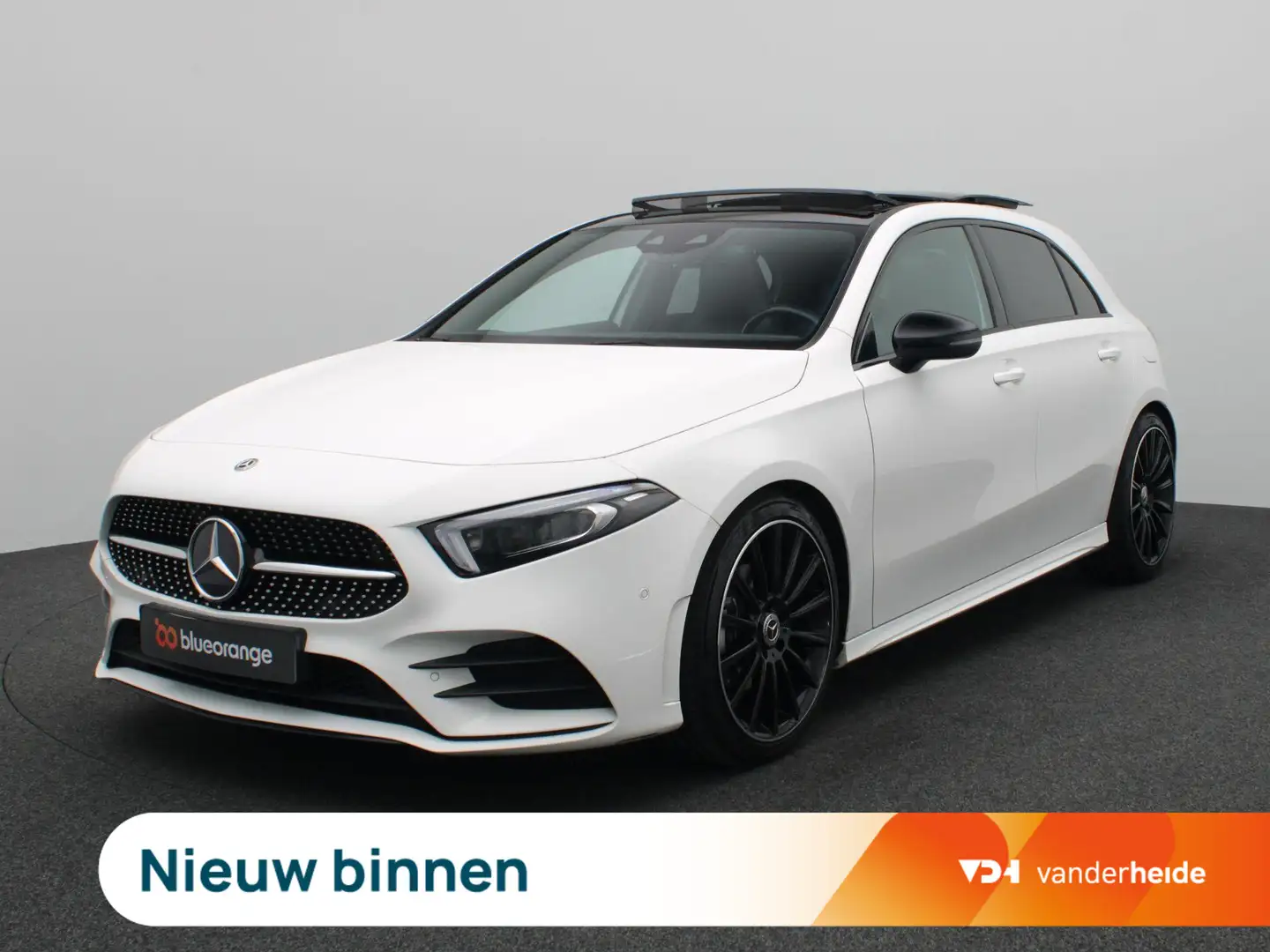 Mercedes-Benz A 200 Business Solution AMG 163PK Aut. Pano-Schuifdak, F Wit - 1
