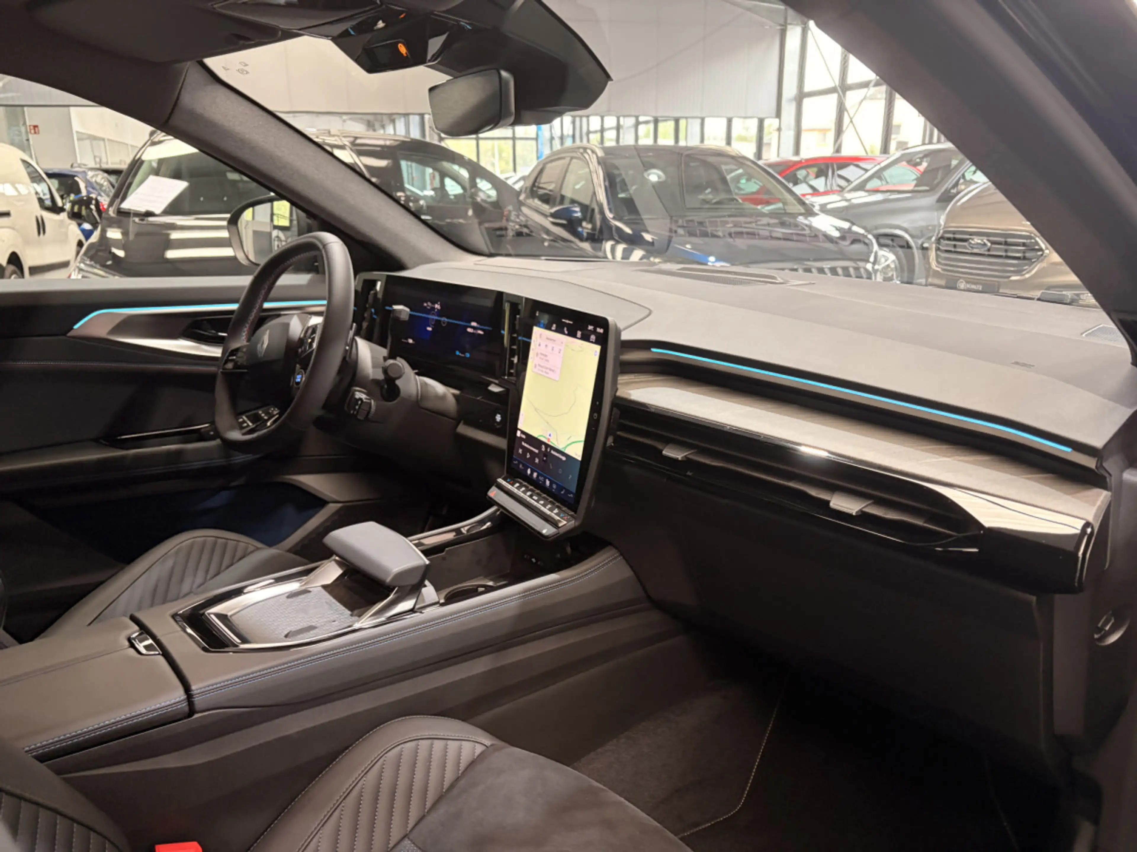 Renault Rafale Esprit Alpine 200HP Full Hybrid 4 Control — photo 12