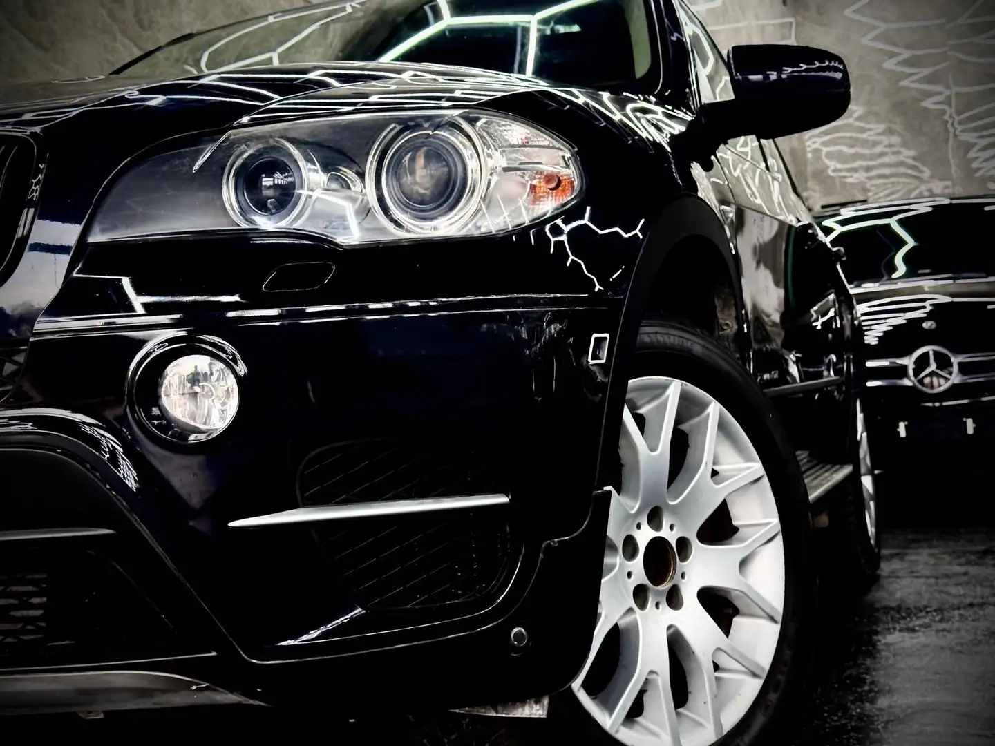 BMW X5 xDrive40d*Hagellook* Zwart - 2