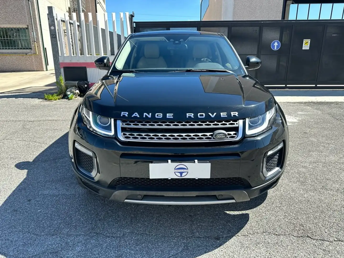 Land Rover Range Rover Evoque 2.0 Automatic D4 5p. SE Dynamic Noir - 2