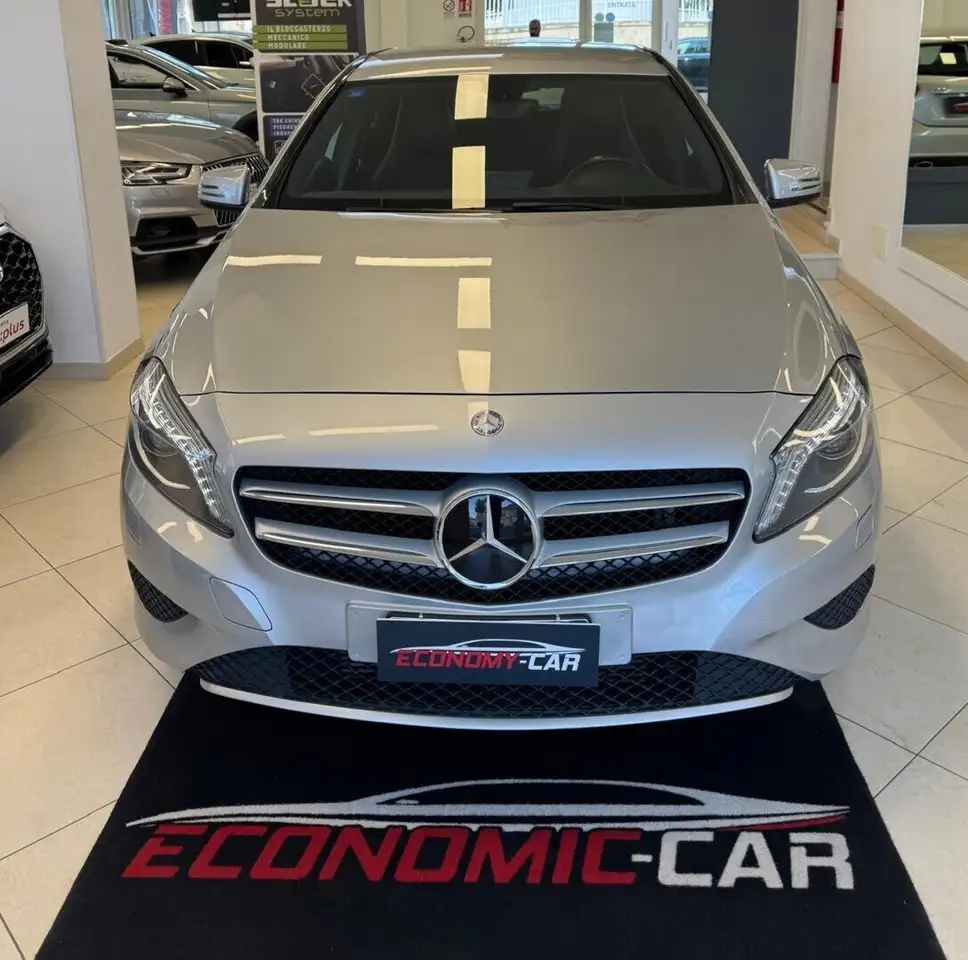Mercedes-Benz A 180