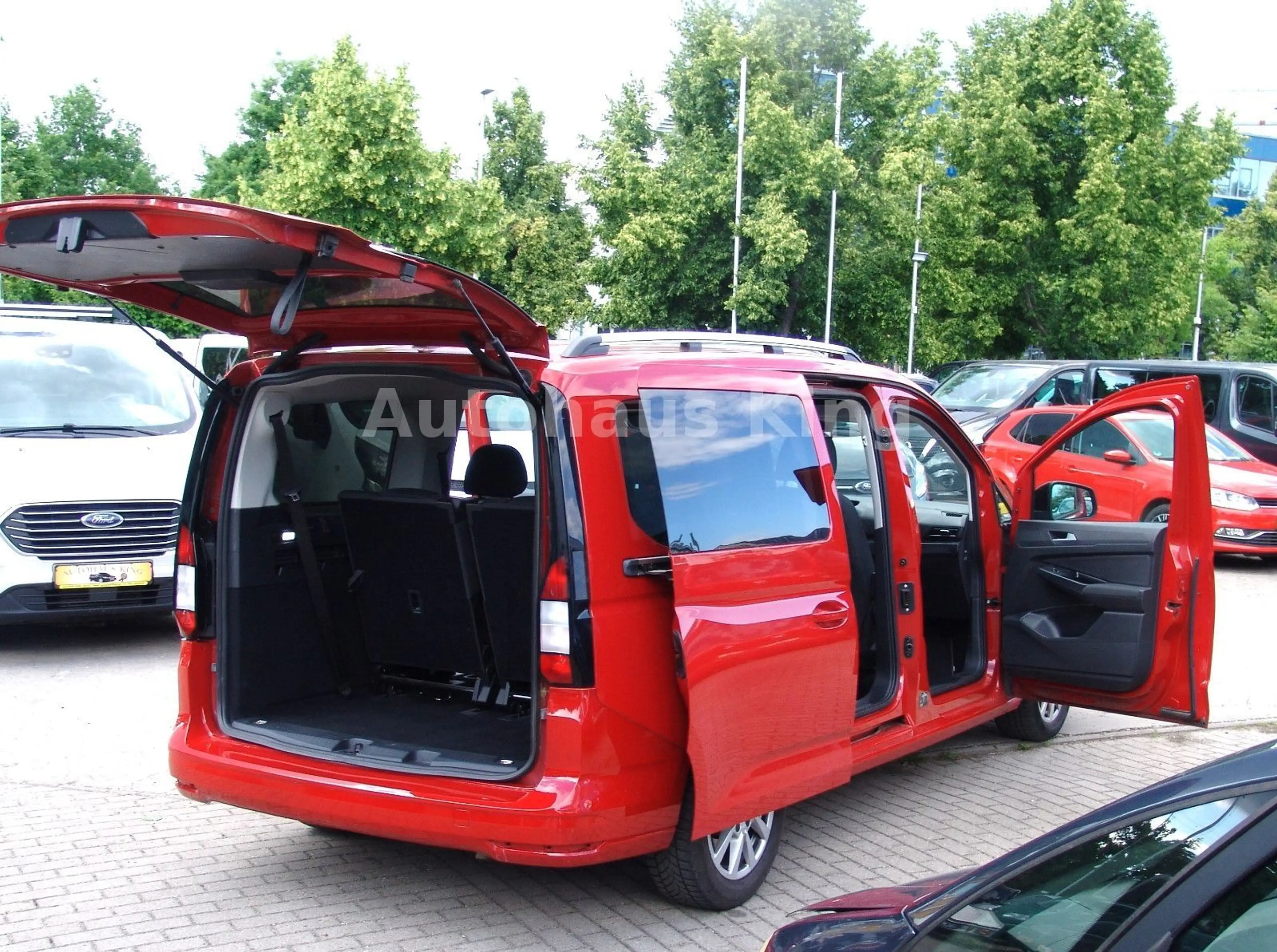 Ford Grand Tourneo Connect Titanium-neu Mod/7Si/NAVI — photo 3