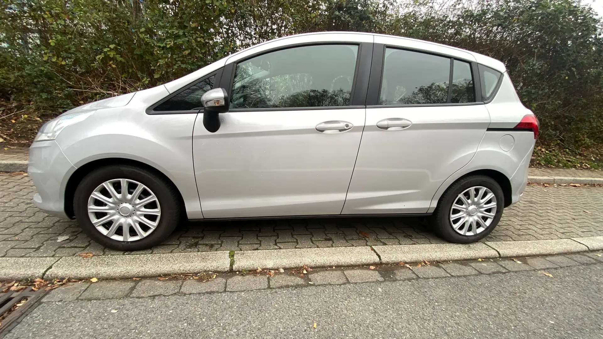 Ford B-Max Trend Zilver - 2