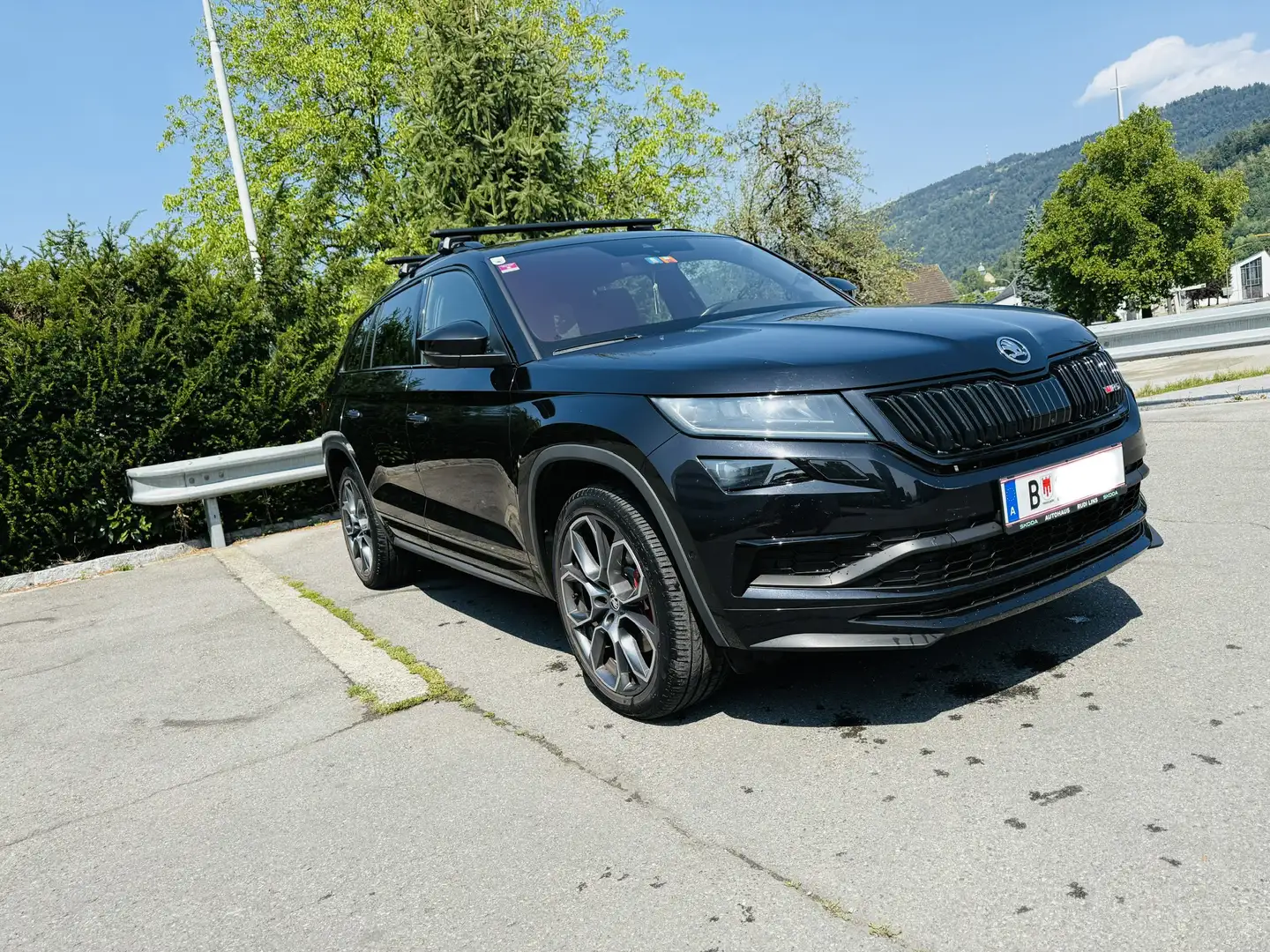 Skoda Kodiaq 2,0 TDI SCR 4x4 RS DSG Schwarz - 1