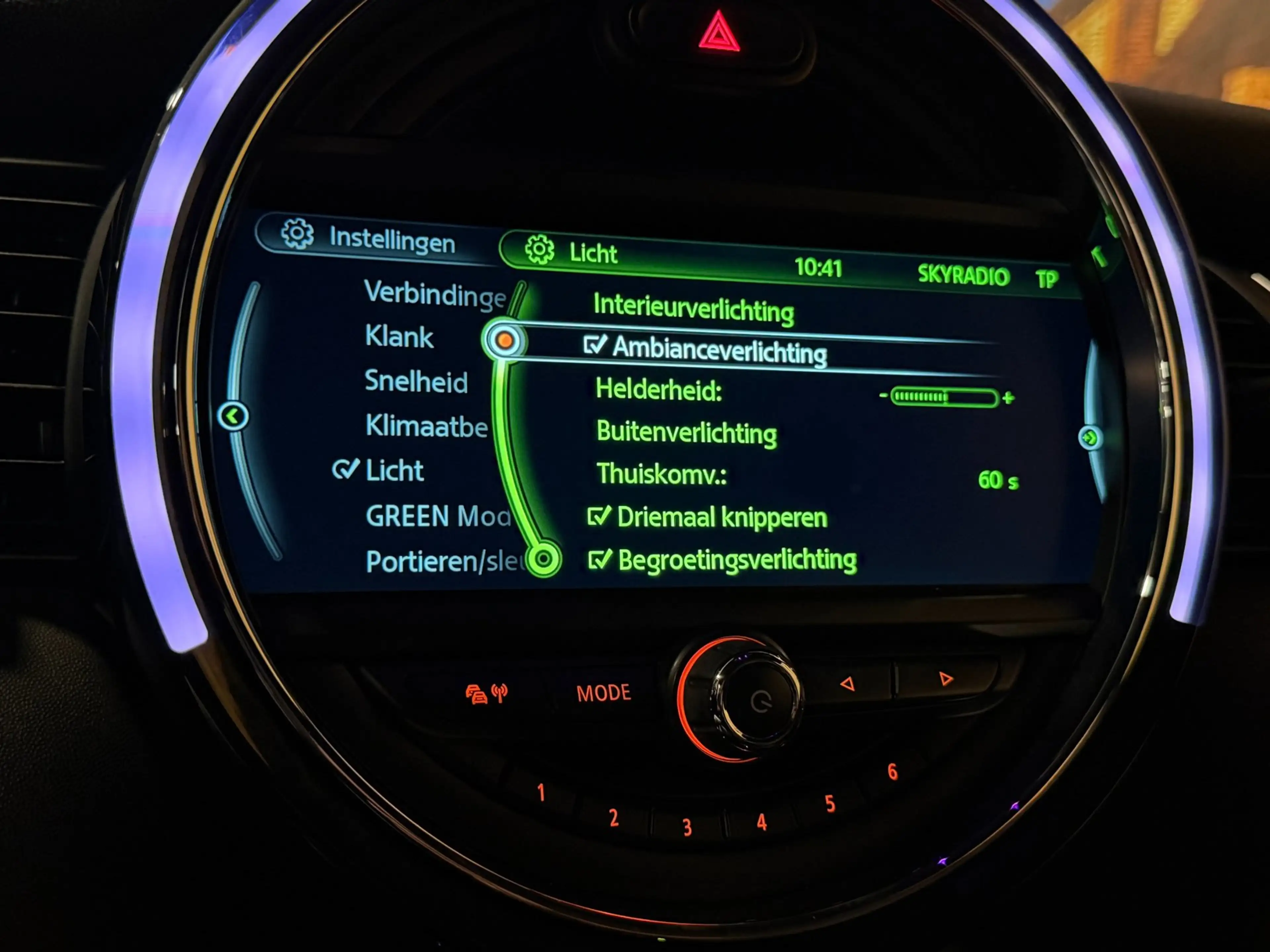 MINI John Cooper Works 1.5 Chili Serious Business JCW Automaat Navi LED P — photo 28